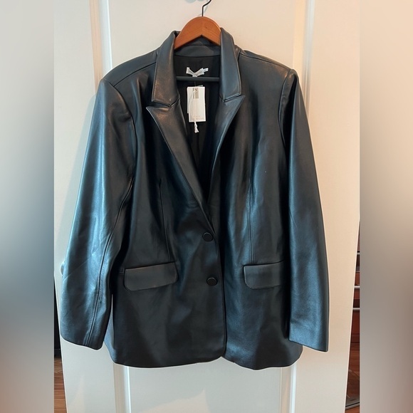 Good American Leather Unisex Blazer - Picture 3 of 16